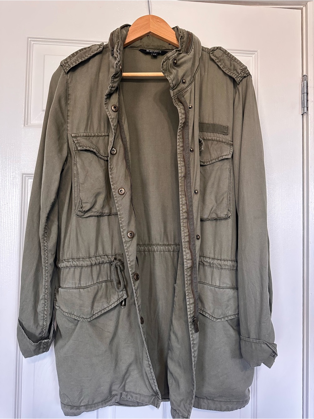 Military-Style Field Jacket in Olive Green